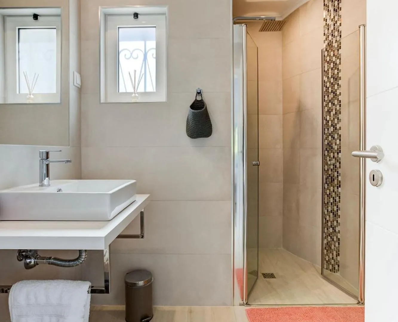 66 Adm Clara - Beautifully Renovated Villa Carvoeiro  Carvoeiro (Lagoa)