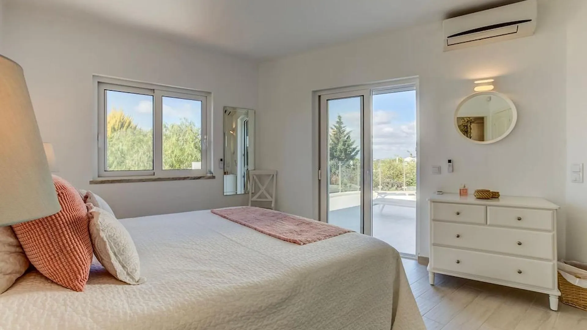 66 Adm Clara - Beautifully Renovated Villa Carvoeiro