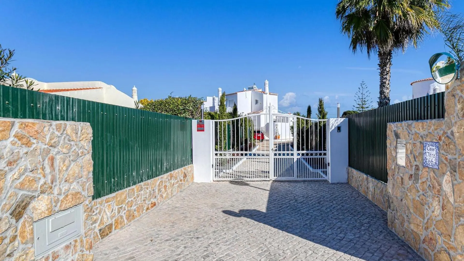 66 Adm Clara - Beautifully Renovated Villa Carvoeiro  0*, Carvoeiro (Lagoa)