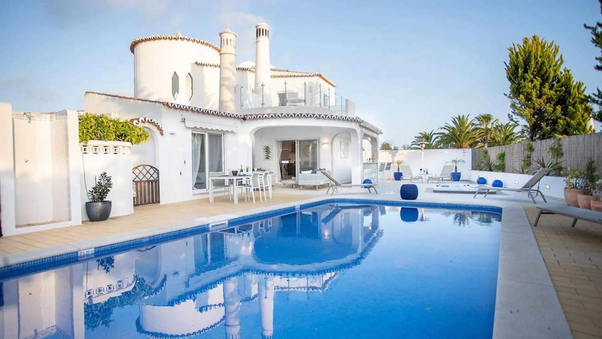 66 Adm Clara - Beautifully Renovated Villa Carvoeiro