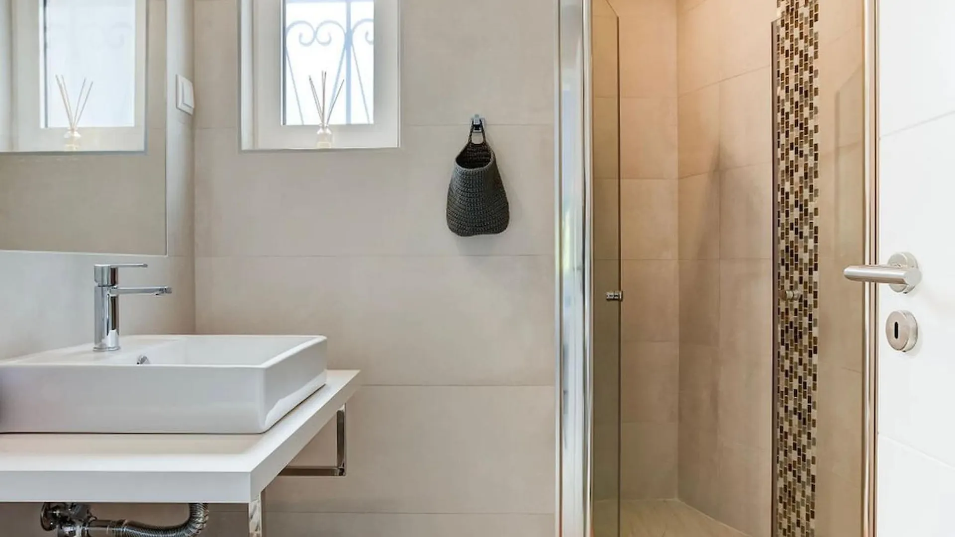 66 Adm Clara - Beautifully Renovated Villa Carvoeiro  Portugal